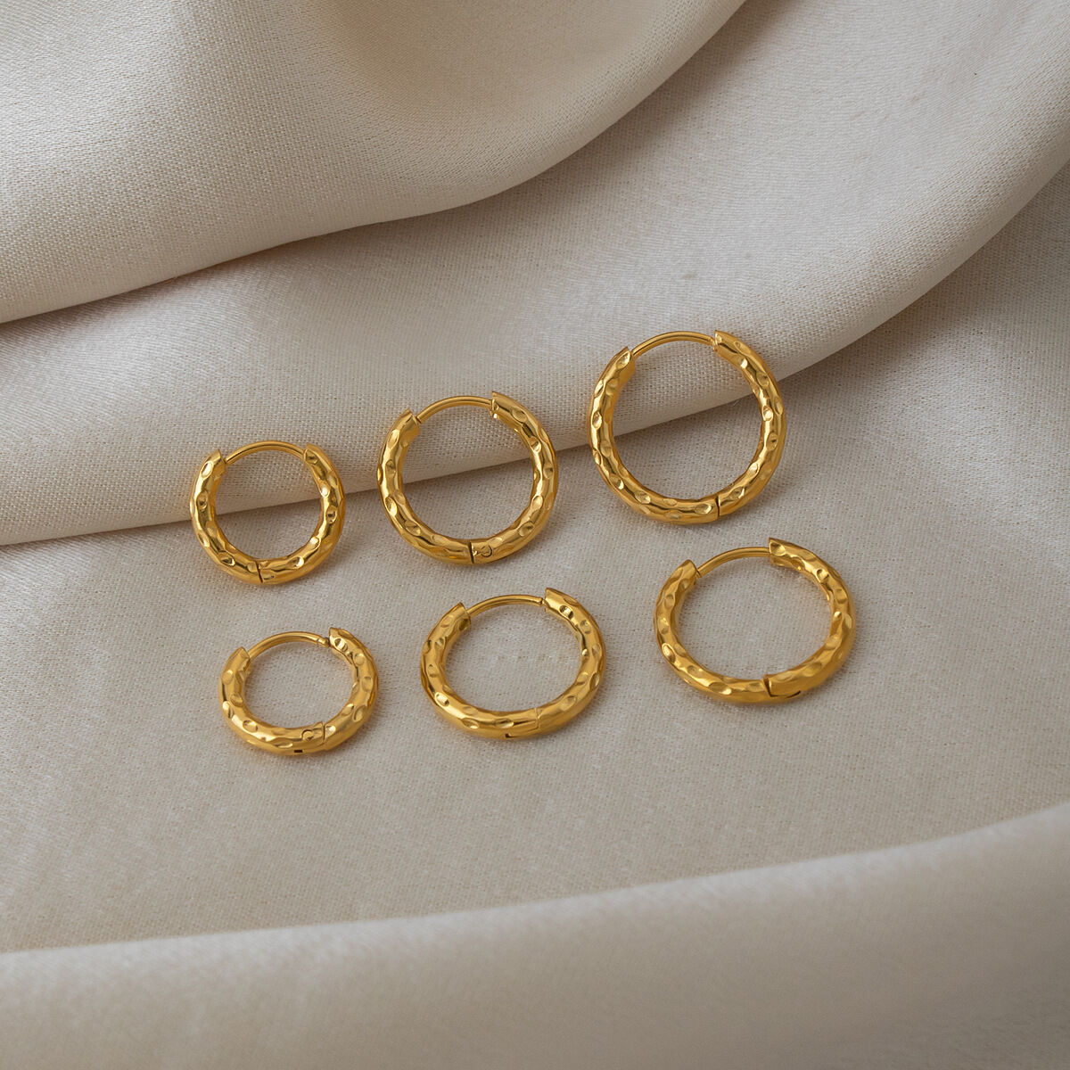 Simple  Circle Hammered Pattern Stainless Steel Waterproof   Gold Color  Women's Hoop Earrings