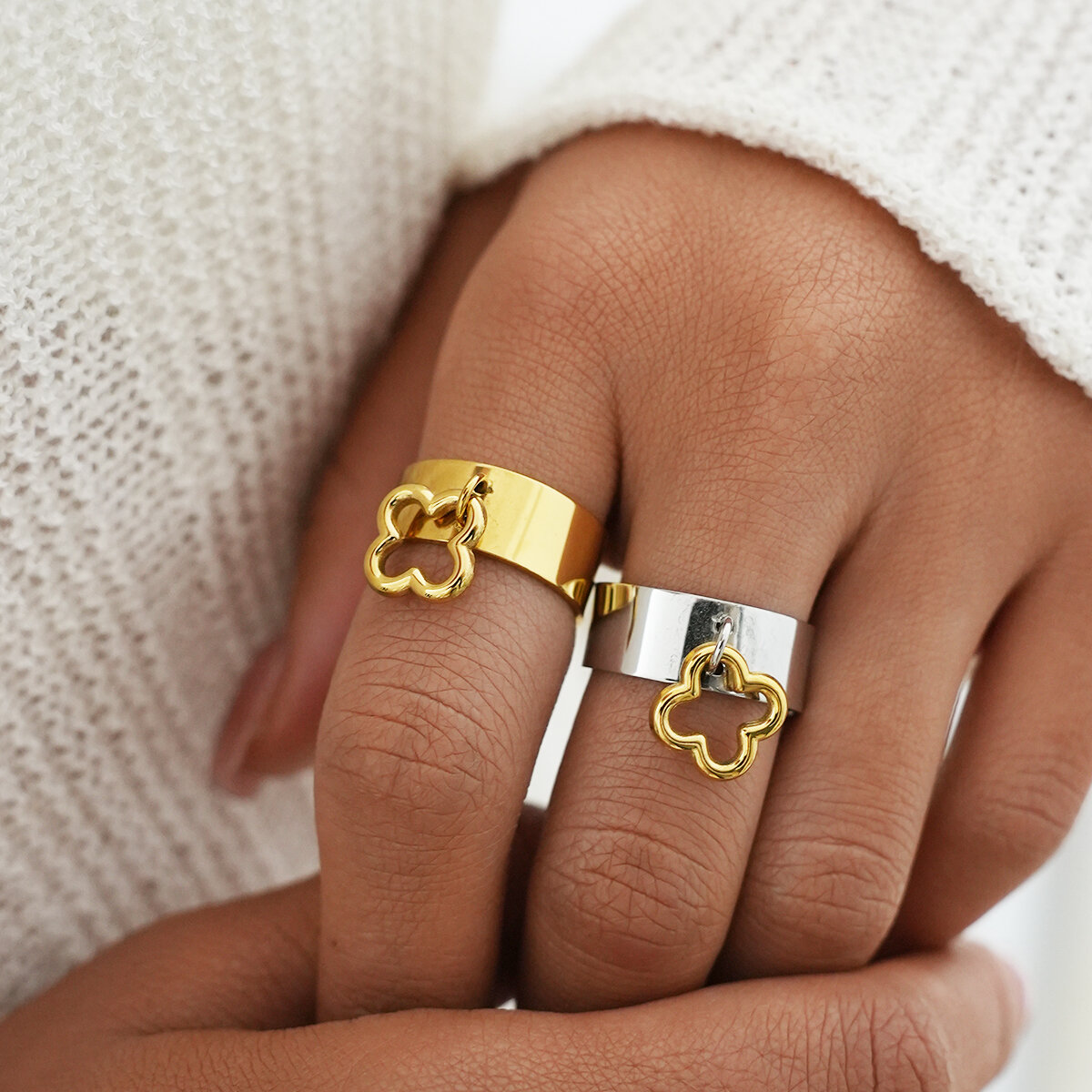 Simple Series Daily Clover Stainless Steel Waterproof   Gold Color  Statement Rings h5 Picture2