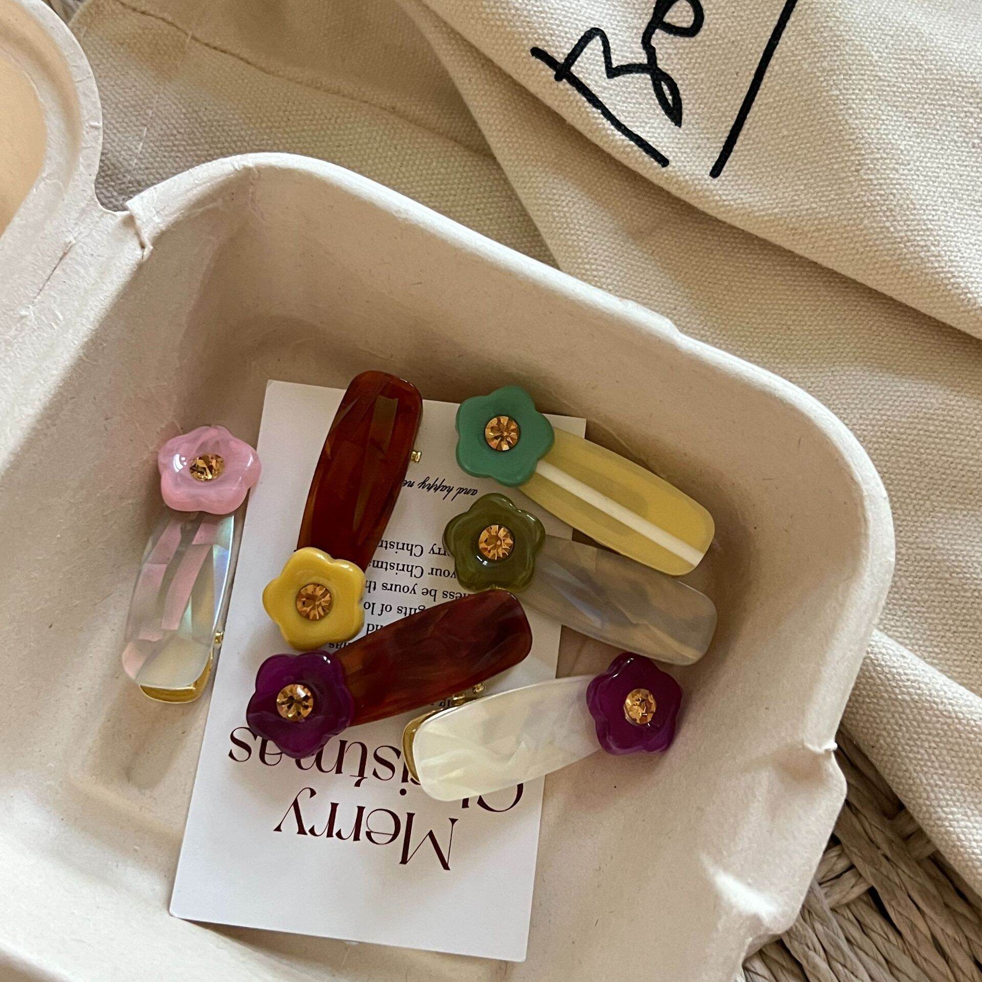 Pinzas para el cabello de acetato para mujer, de la serie Simple Sweet Flower con forma elíptica.