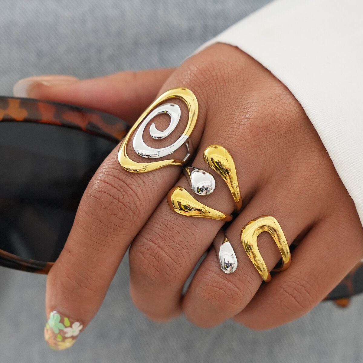 Simple  Irregular Shape Stainless Steel Waterproof   Gold Color  Statement Rings Picture3