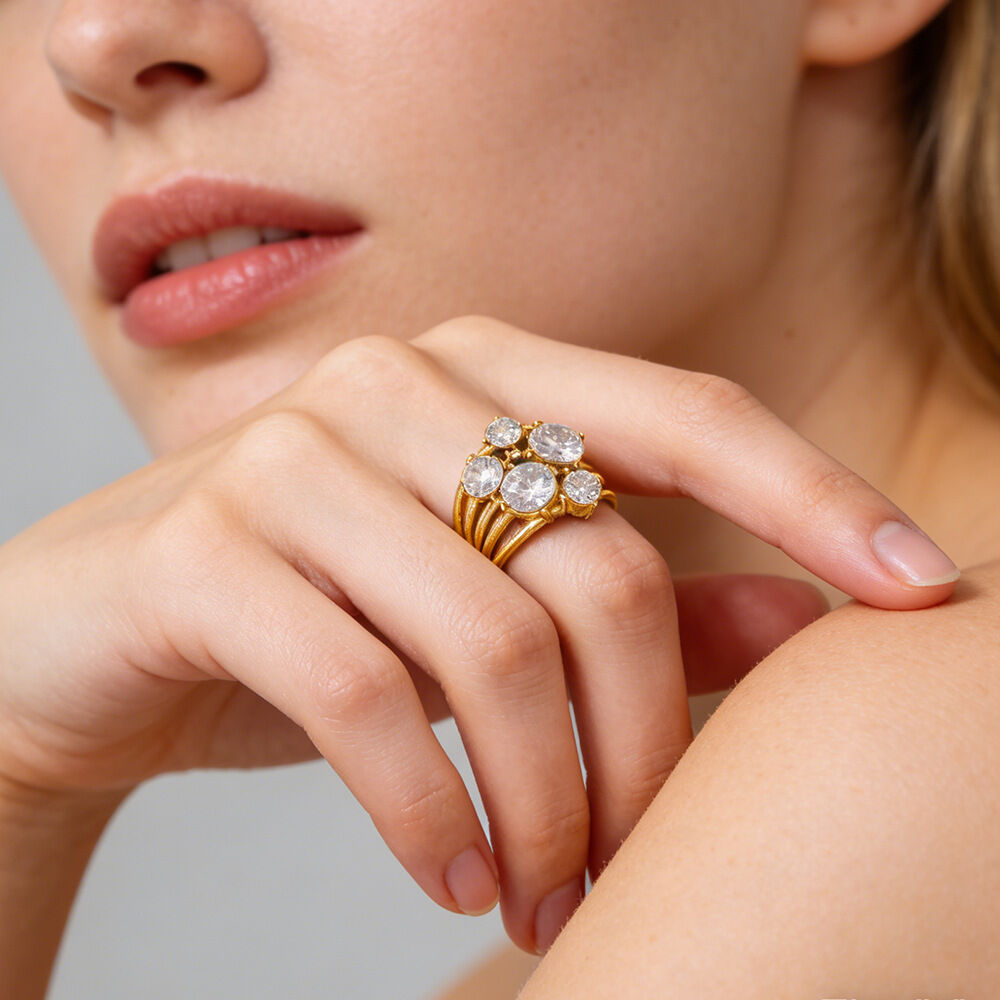 Luxuriöse, elegante Statement-Ringe aus Edelstahl in unregelmäßiger Form, wasserfest, goldfarben, mit Zirkonia Bild3