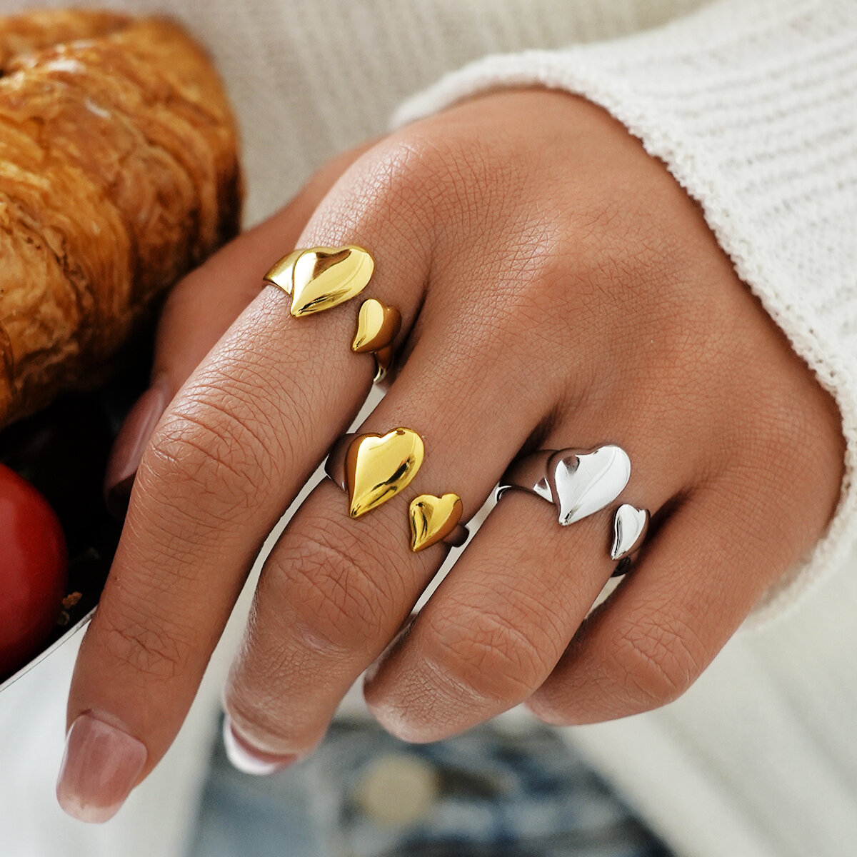 Simple Series Daily Heart Stainless Steel Waterproof   Gold Color  Statement Rings Picture5