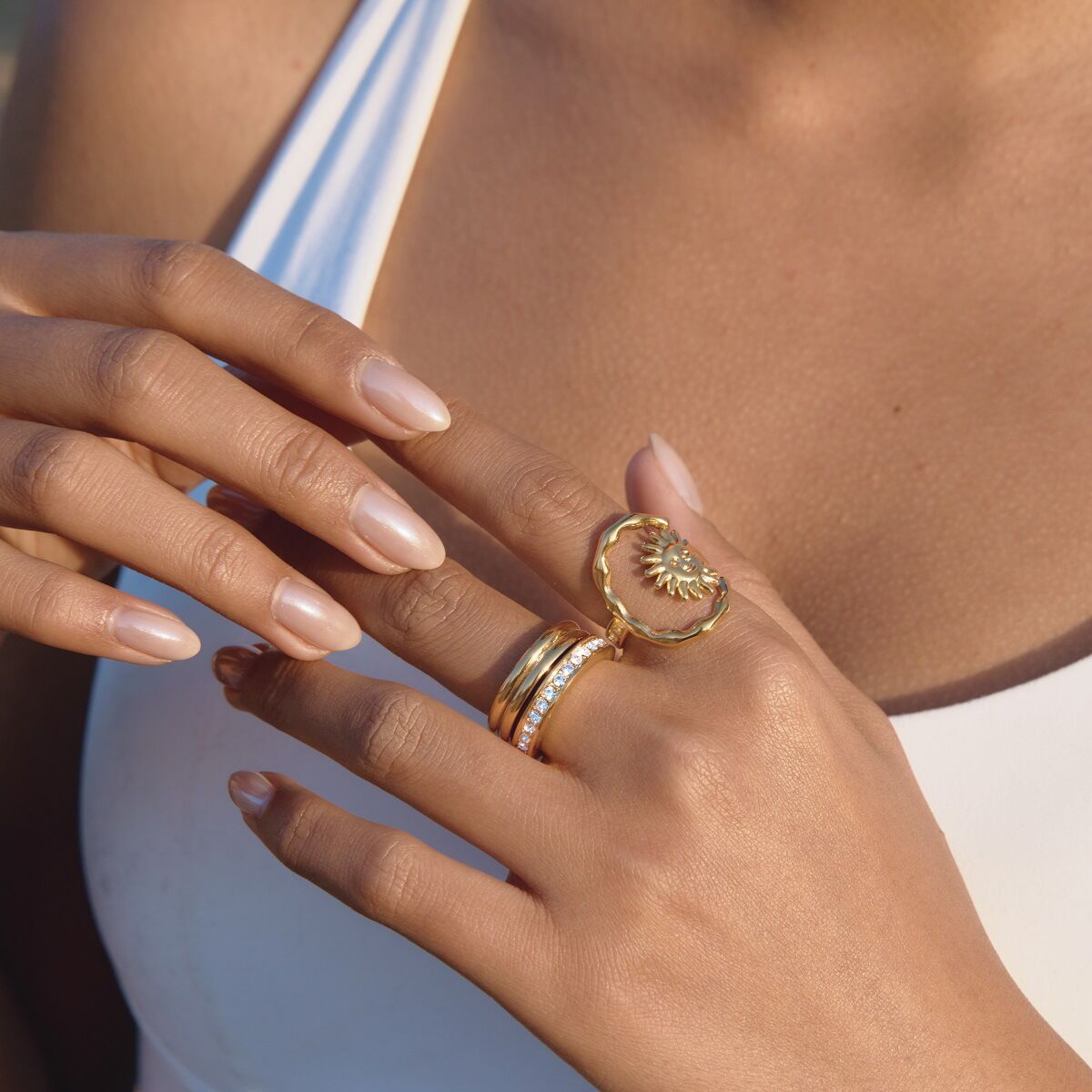 Retro Sun Shape Stainless Steel Waterproof Gold Color Statement Rings Picture2