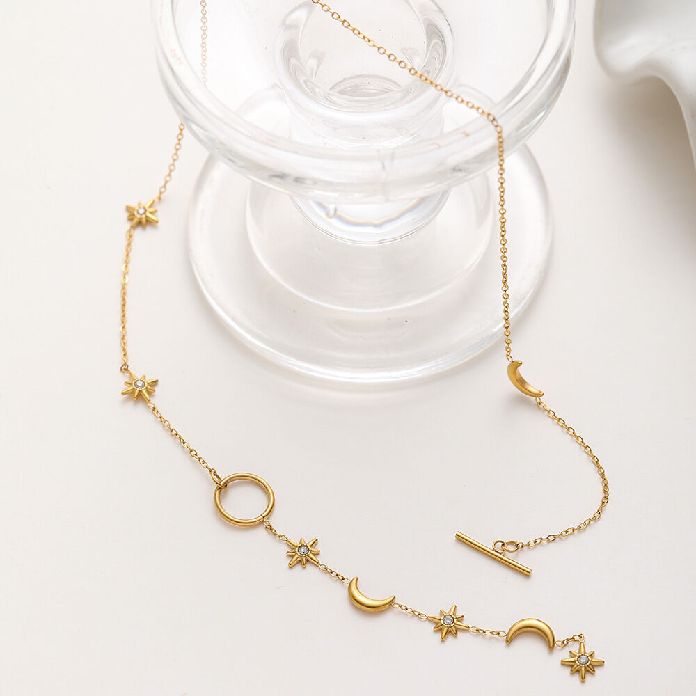 Luxuriöse Retro-Halskette für Damen mit Stern- und Mondmotiv, aus wasserdichtem Edelstahl in Goldfarbe und Zirkonia h5Bild4