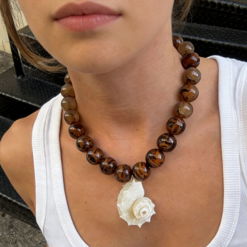 Collares de cuentas para mujer con colgante de concha y resina para vacaciones