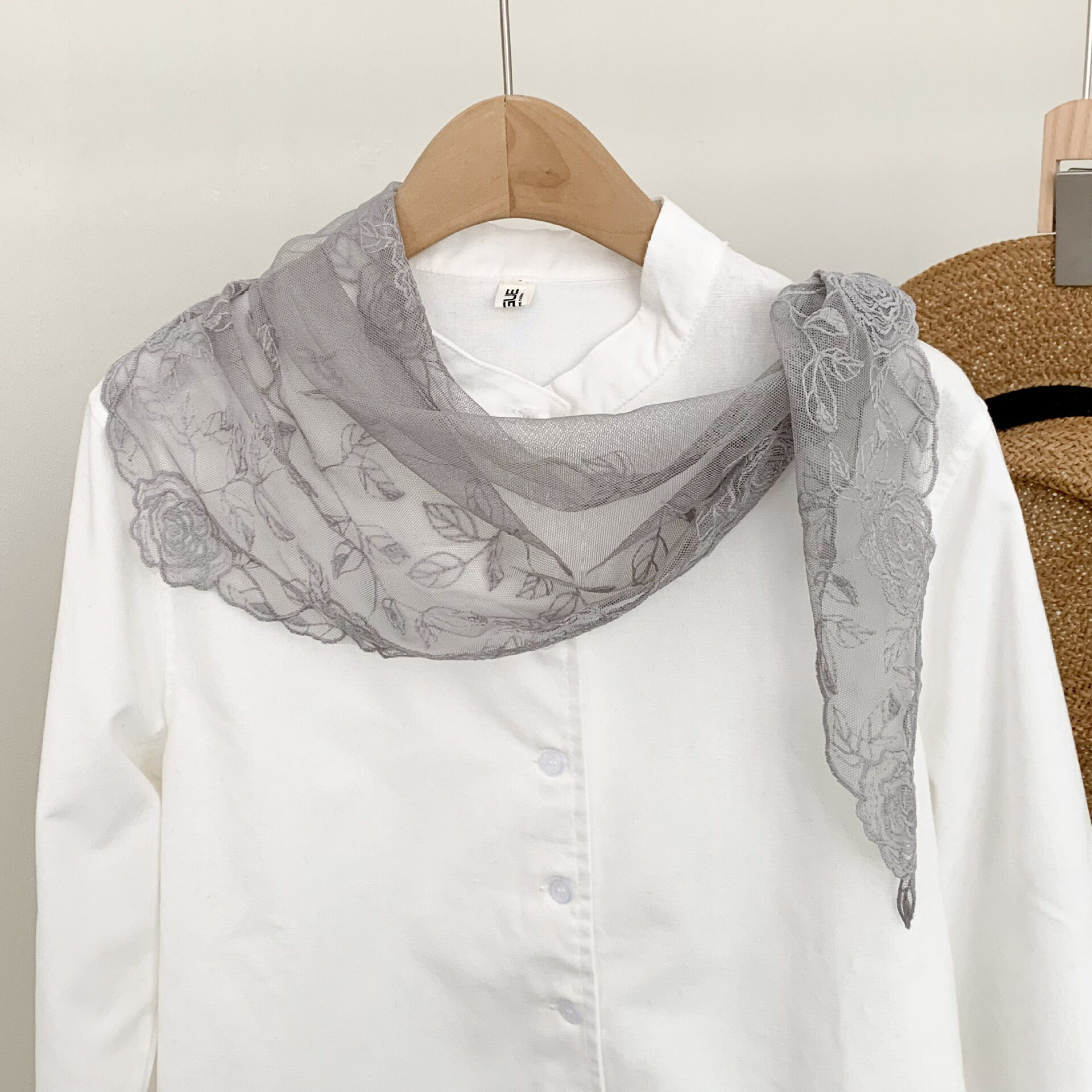 Romantic Series Sweet Flower Lace Women's Summer Scarves Picture3