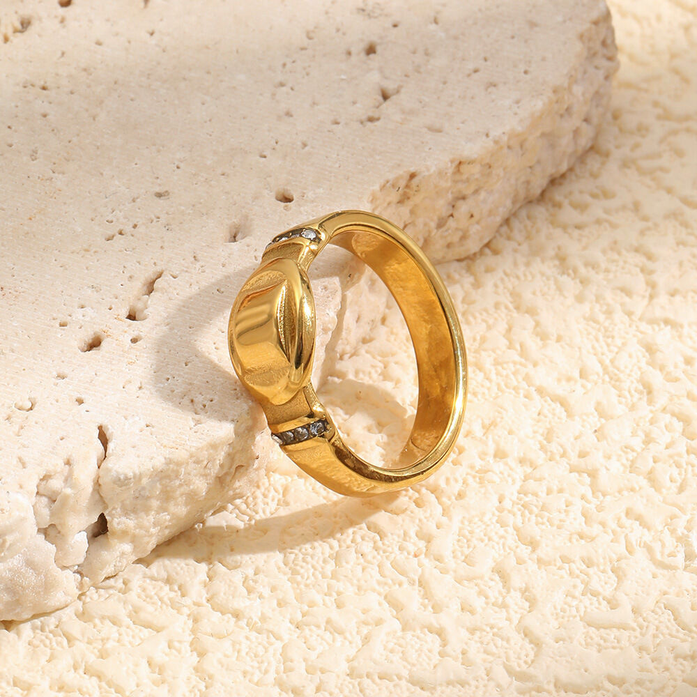 Luxurious Series Elegant Irregular Shape Stainless Steel Waterproof Zircon Statement Rings Picture2
