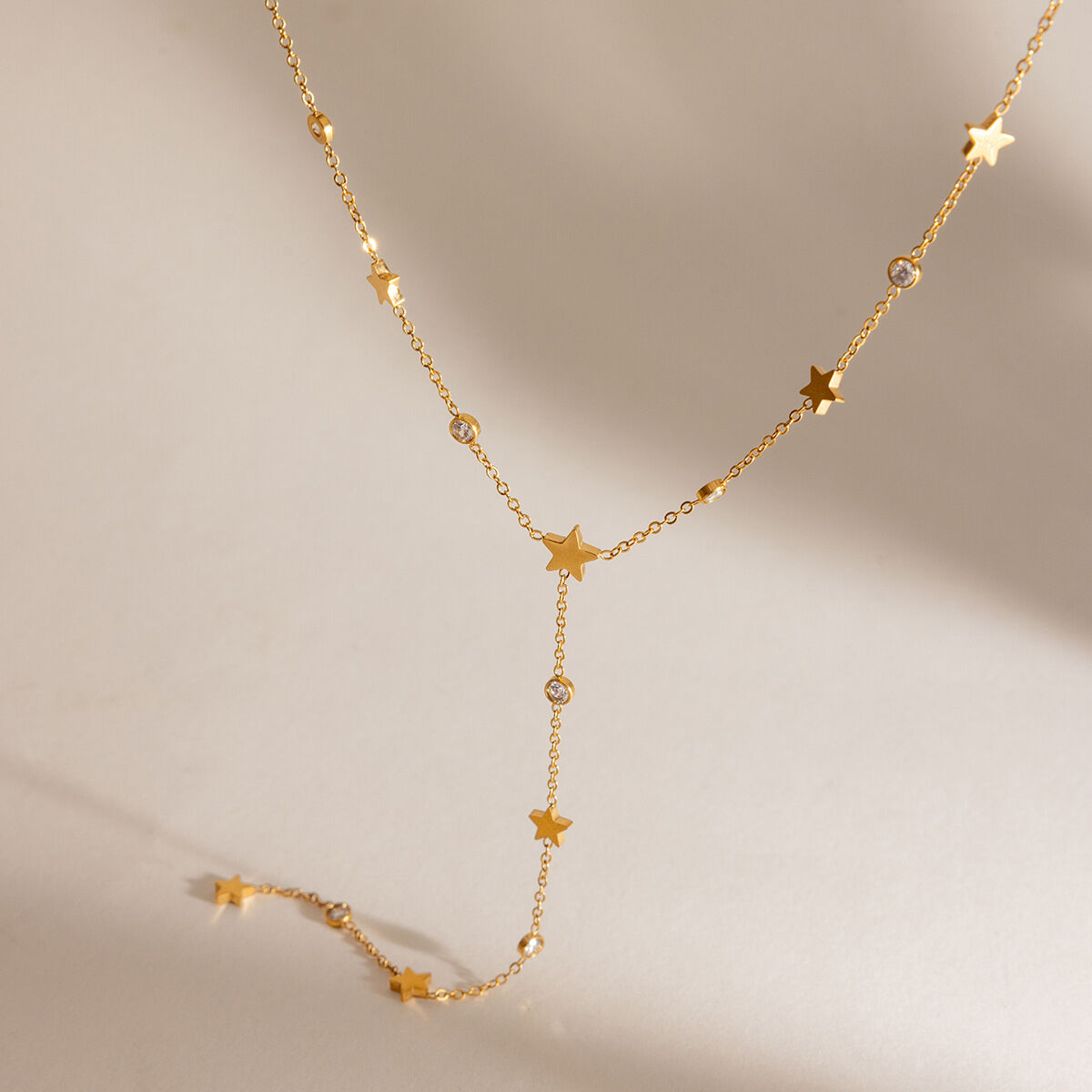 Simple Series Sweet Beads Star Edelstahl Wasserdicht Goldfarbene Perlenhalskette für Damen h5 Bild4