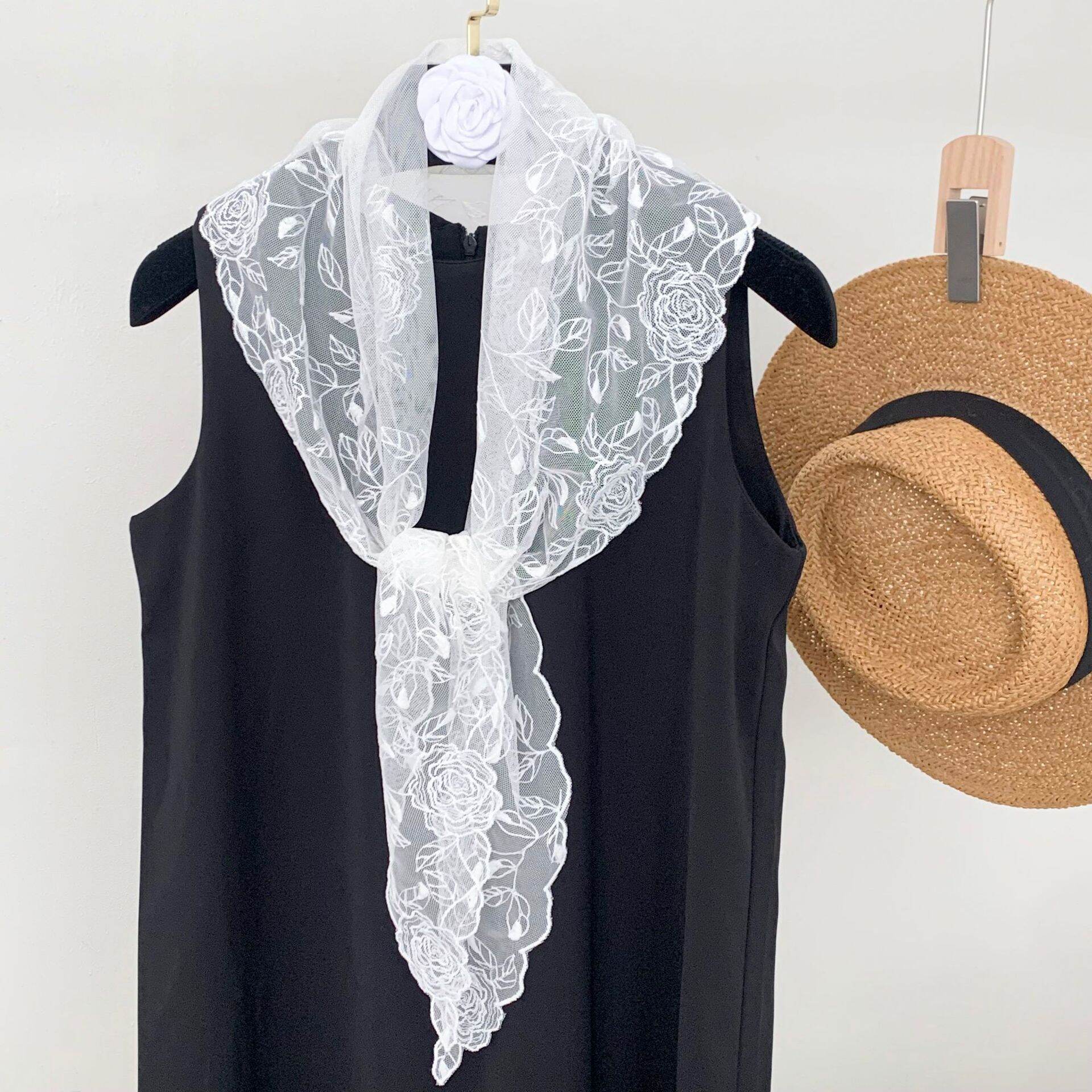 Romantic Series Sweet Flower Lace Women's Summer Scarves Picture4