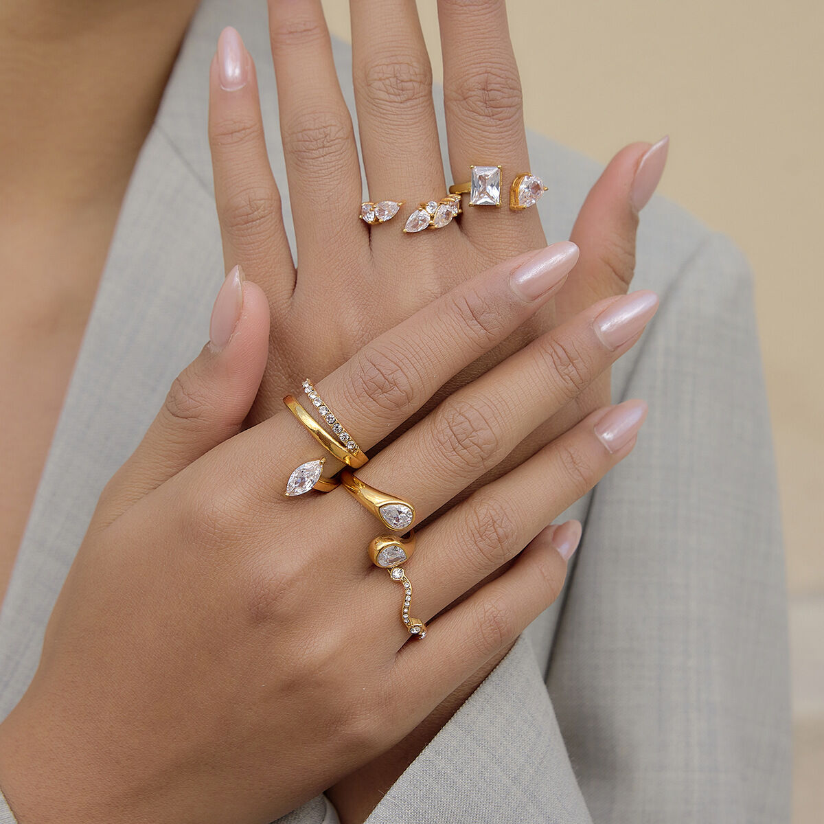 Elegant Droplet Stainless Steel Waterproof Gold Color Zircon Women's Gemstone Rings h5Picture3