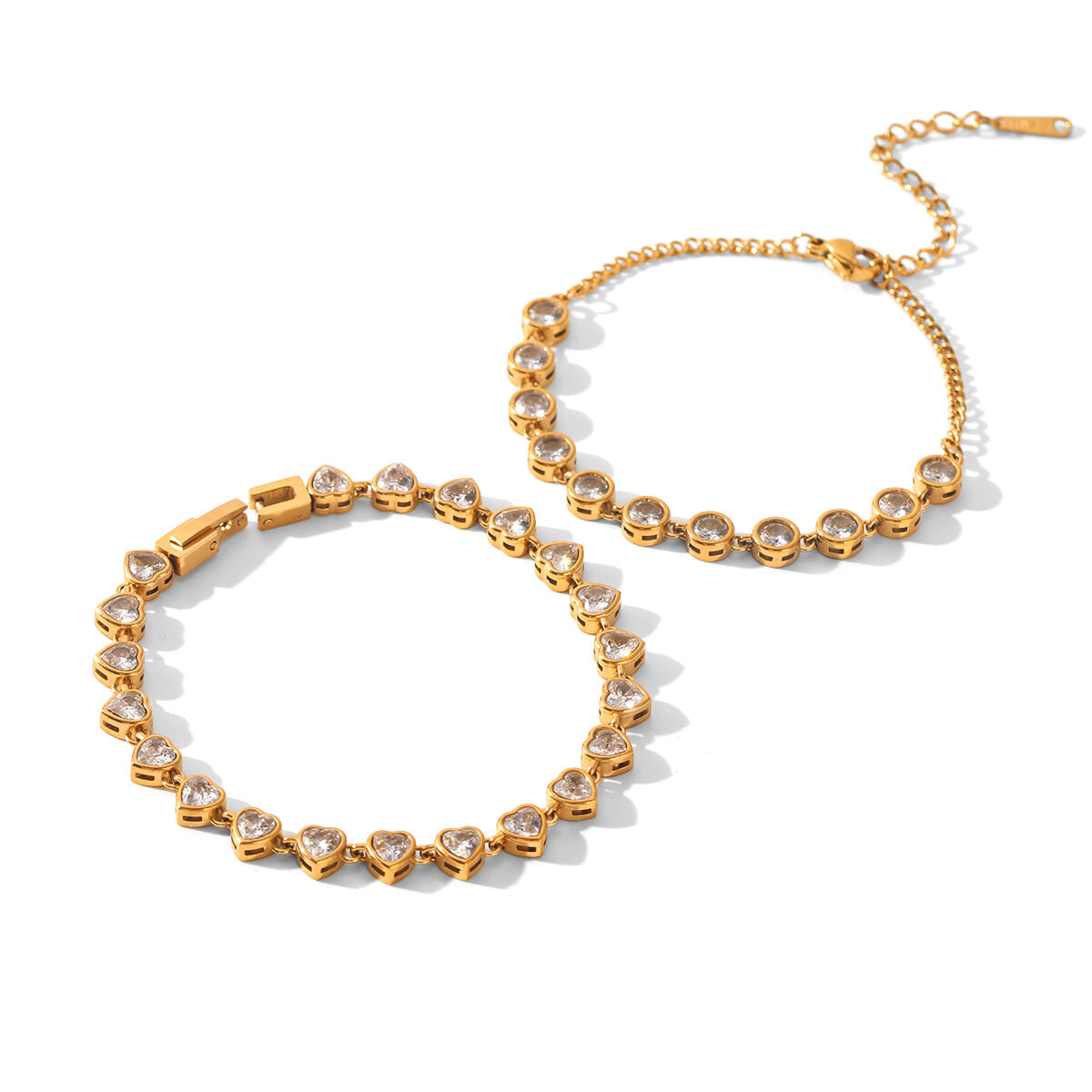 Luxuriöses, wasserdichtes Damenarmband mit Herzanhänger aus Edelstahl in Goldfarbe und Zirkonia h5 Bild8