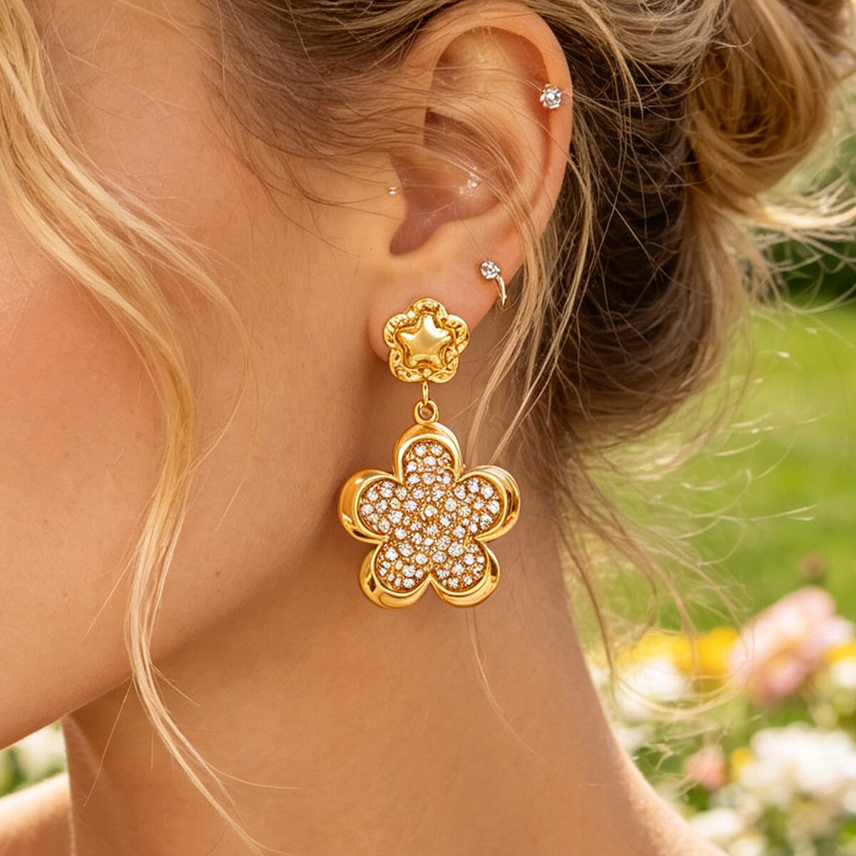 Simple Series Daily Flower Stainless Steel Waterproof   Gold Color  Zircon Women's Stud Earrings