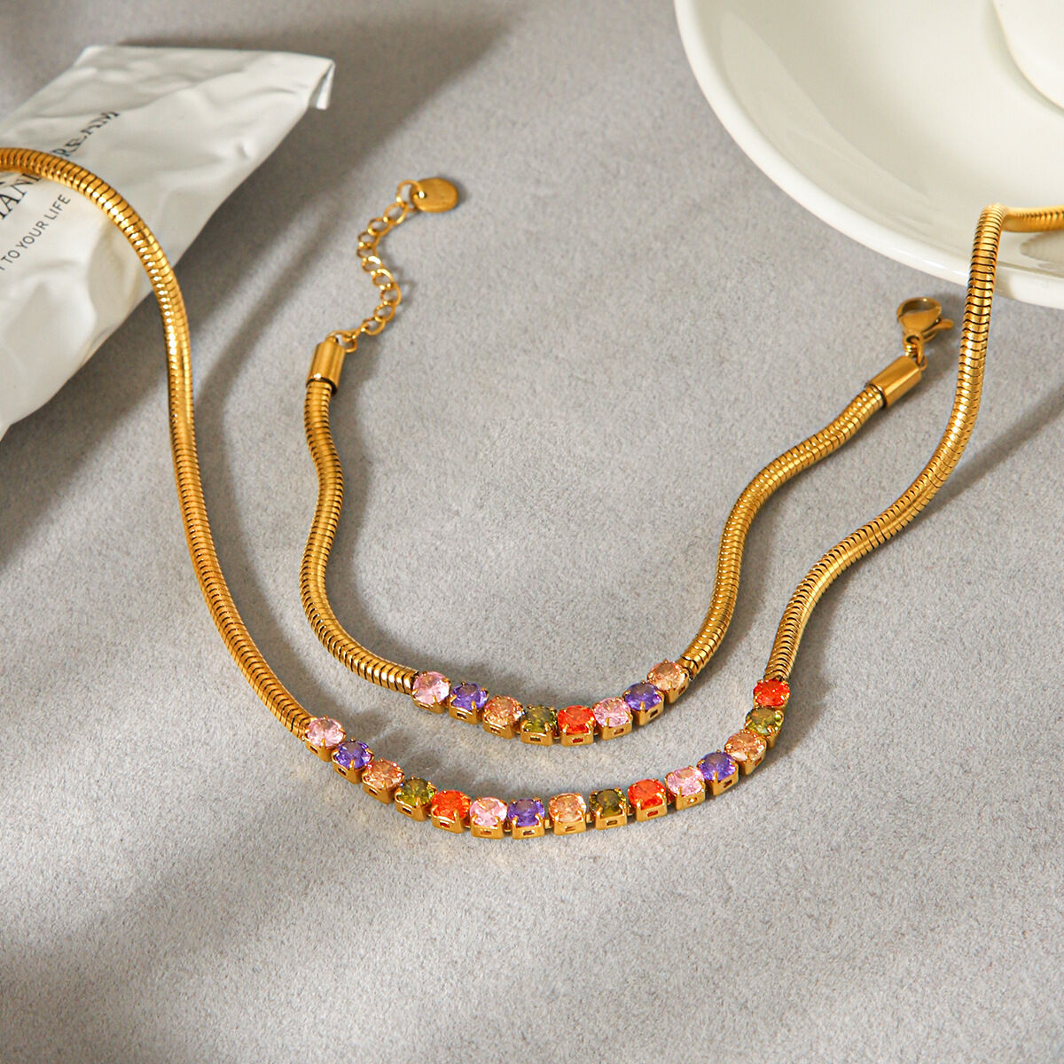 Eenvoudige, dagelijkse ketting van roestvrij staal, waterdicht, met goudkleurige zirkonia, damesketting