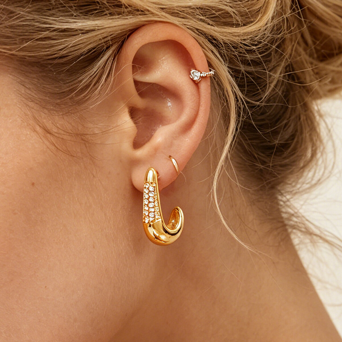 Simple Series Daily Droplet Stainless Steel Waterproof   Gold Color  Women's Stud Earrings h5 Picture2