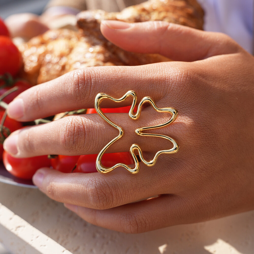 Simple Series Daily Butterfly Stainless Steel Waterproof Gold Color Statement Rings h5Picture3