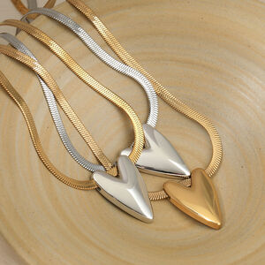 Simple Heart Stainless Steel Waterproof Gold Color Women's Pendant Necklaces h5 Picture3