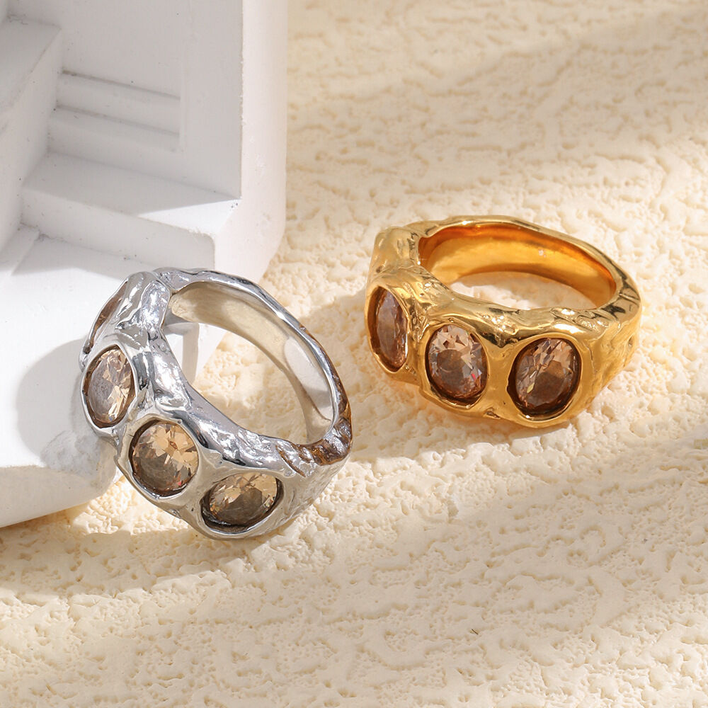 Luxurious Series Elegant Thread Stainless Steel Waterproof   Gold Color  Women's Gemstone Rings