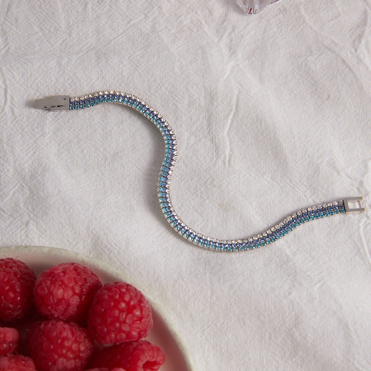 Bracciale da donna a catena semplice in acciaio inossidabile impermeabile con zirconi h5 Immagine3
