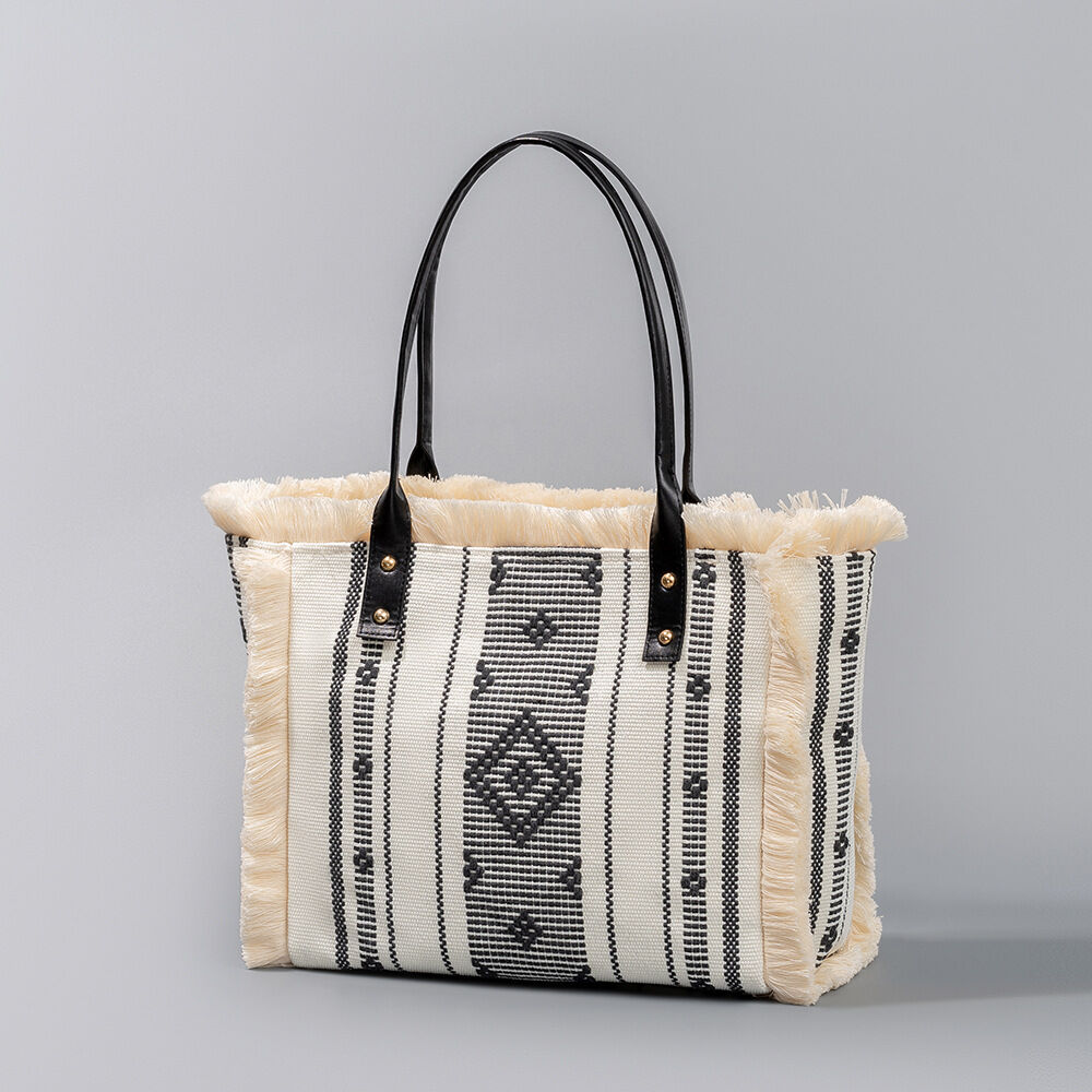 Casual Style Tassel Tassel Geometric Shape Canvas Women's Tote Bag h5 