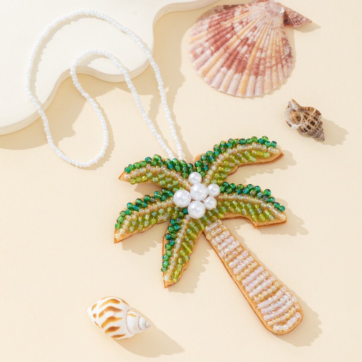 Luxurious Series Vacation Oceanic Style Beads Plant Plastic Women's Bag Charms