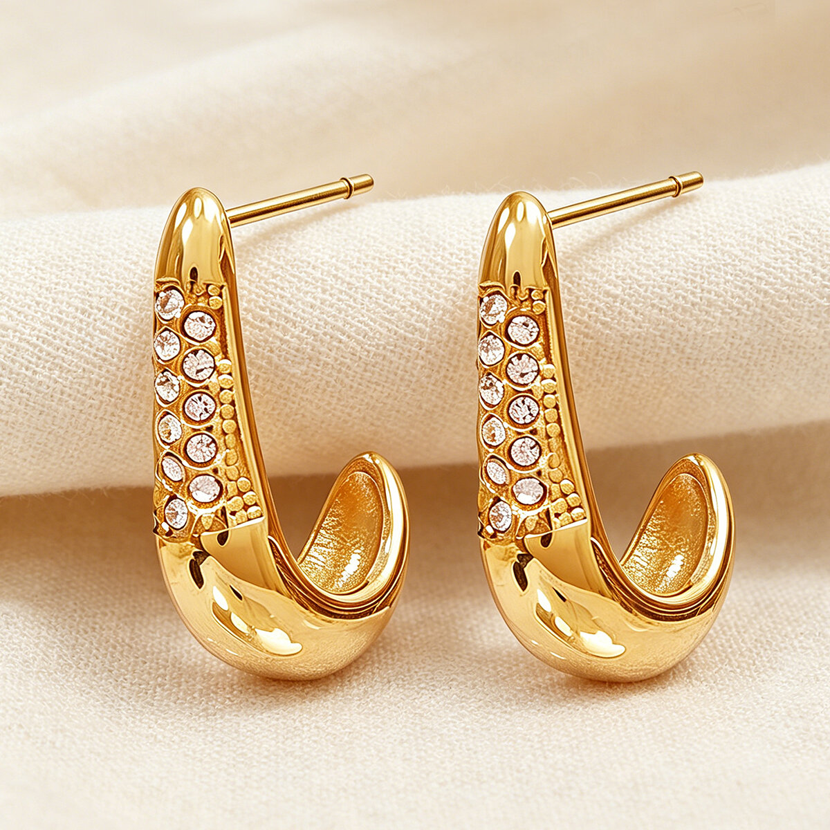 Simple Series Daily Droplet Stainless Steel Waterproof   Gold Color  Women's Stud Earrings Picture5