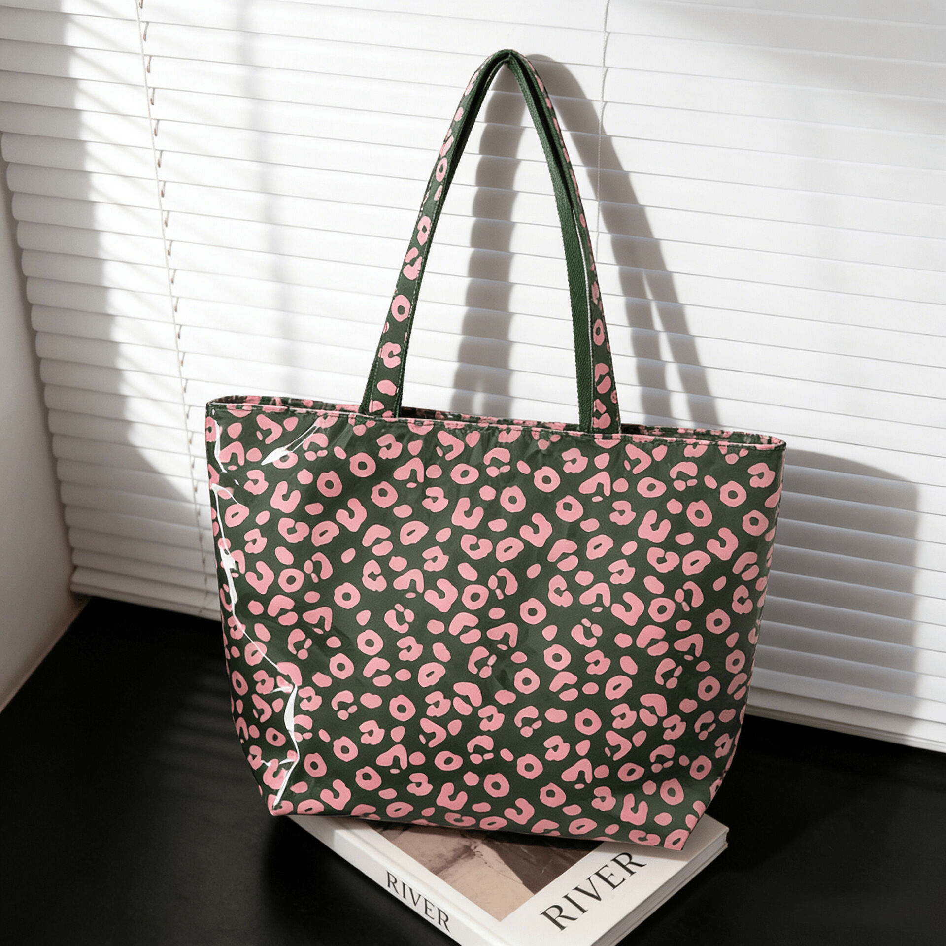 Streetwear Style Leopard Print Pvc Women's Tote Bag