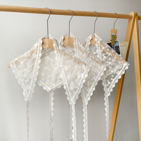 Sweet Lace Flower Hollowed-Out Women's Summer Scarves 2