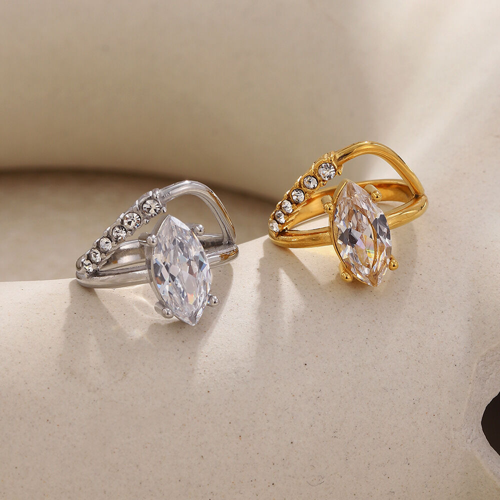 Lussuosi anelli da donna in acciaio inossidabile color oro con zirconi, forma irregolare a goccia, impermeabili. h5Immagine2