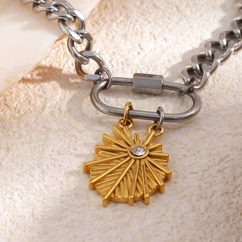Retro Chain Mixed Gold Color And Silver Colors Stainless Steel Waterproof Gold Color Women's Chain Bracelets Picture3