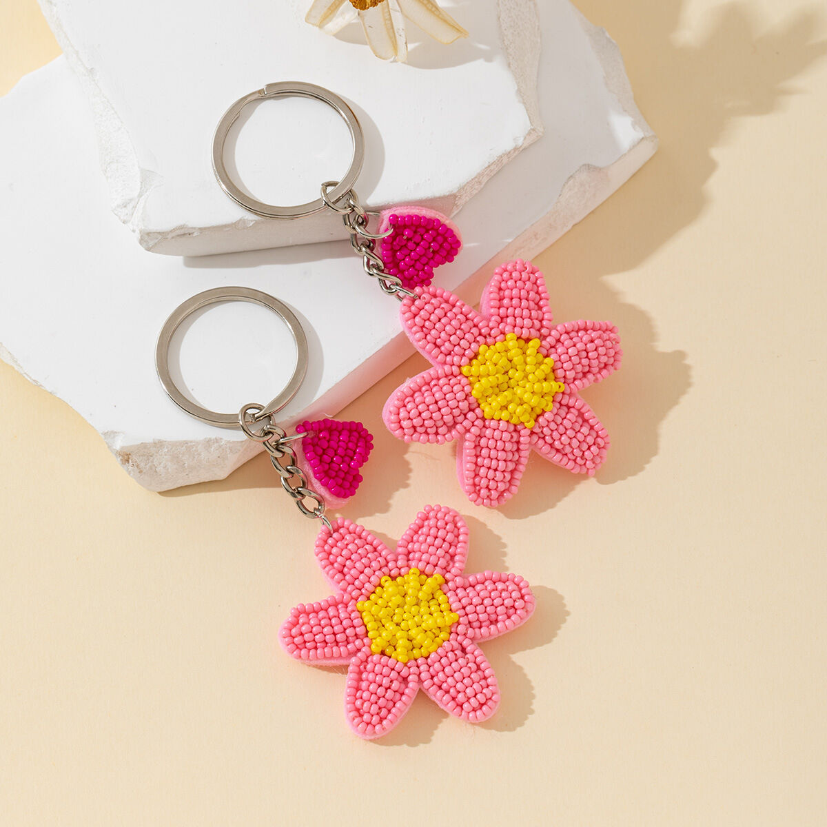 Romantic Series Sweet Flower Heart Beads Plastic Keychain