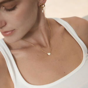 Elegante Herzanhänger-Halskette für Damen aus Edelstahl, wasserdicht, goldfarben, aus der Simple Series h5 Bild3