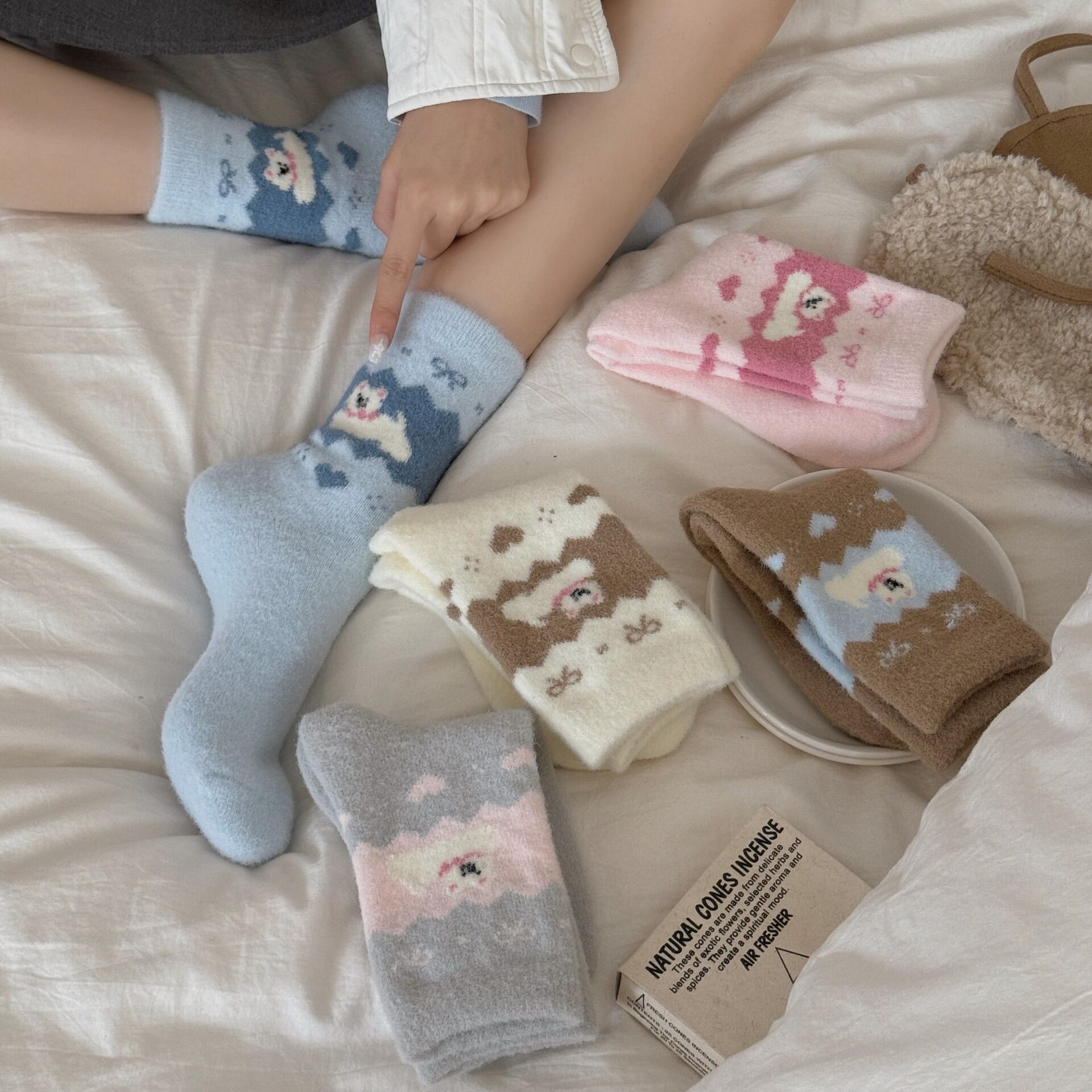 Slight Bounce Cute Animal Mid-Calf Socks 2