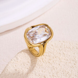 Luxuriöser, geometrischer, wasserdichter Damenring aus Edelstahl in Goldfarbe mit Zirkonia h5 Bild3