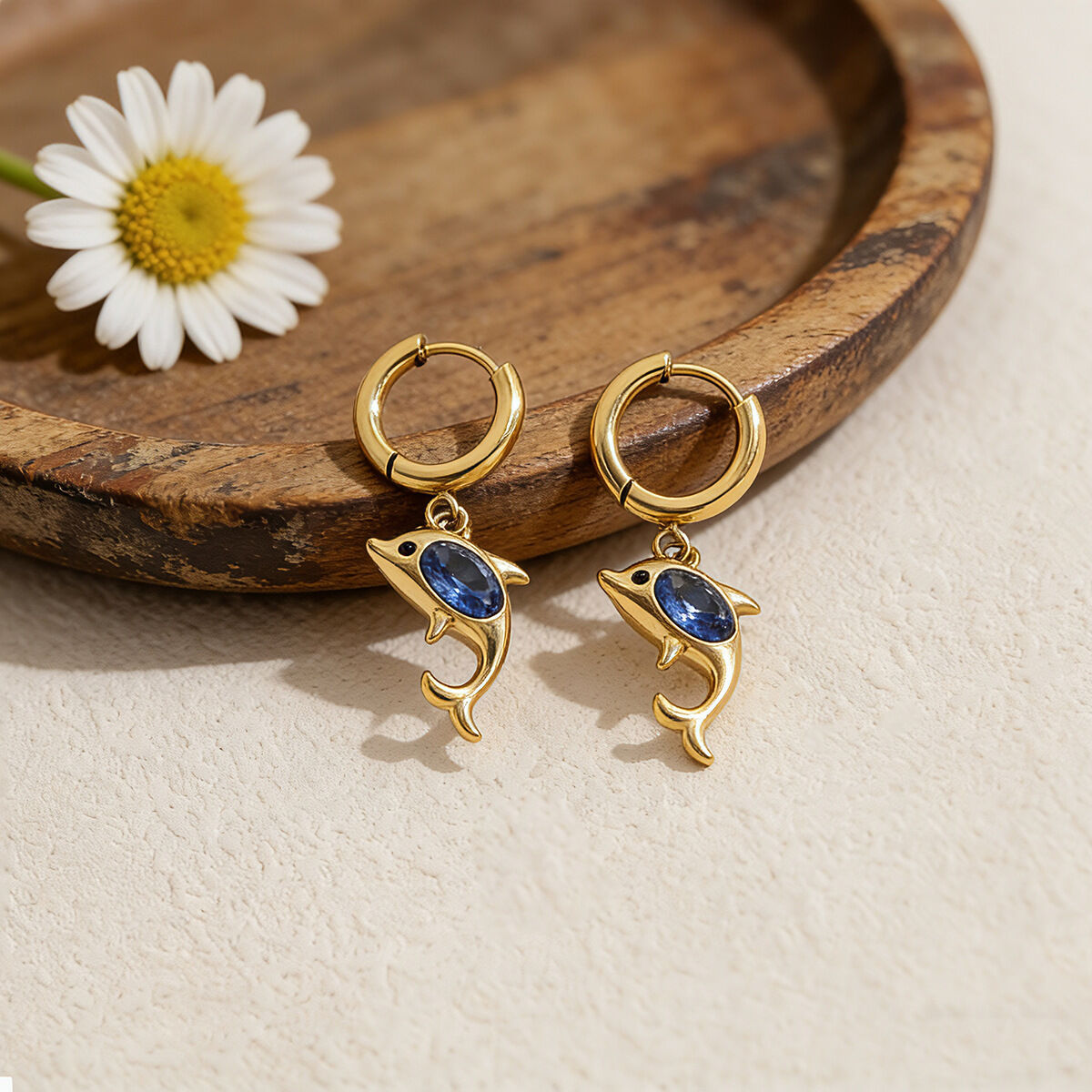 Orecchini pendenti da donna in acciaio inossidabile color oro con zirconi, stile Oceanico, a tema vacanza, ispirati al delfino, impermeabili. h5 Immagine3