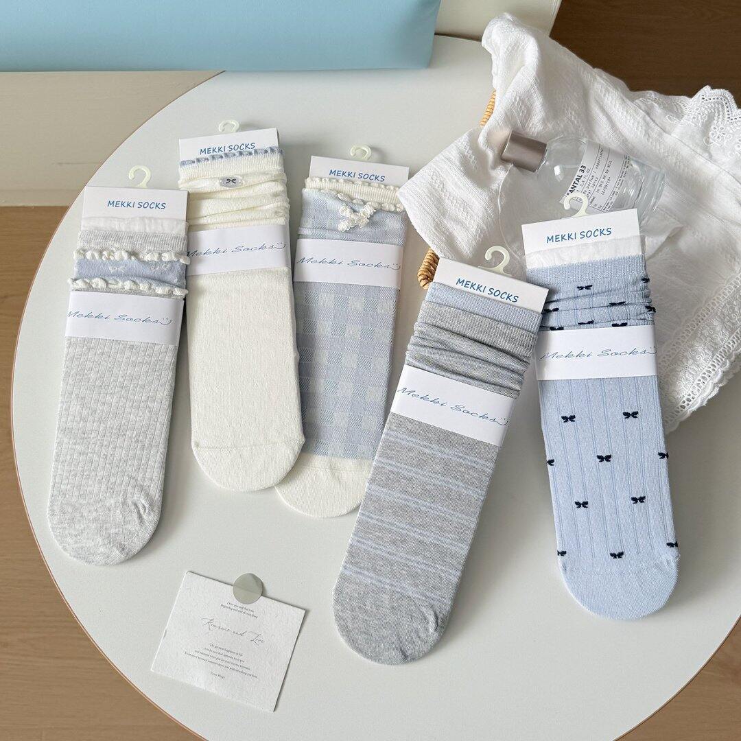 High Bounce Cute Color Clash Thin Polka Dot Mid-Calf Socks