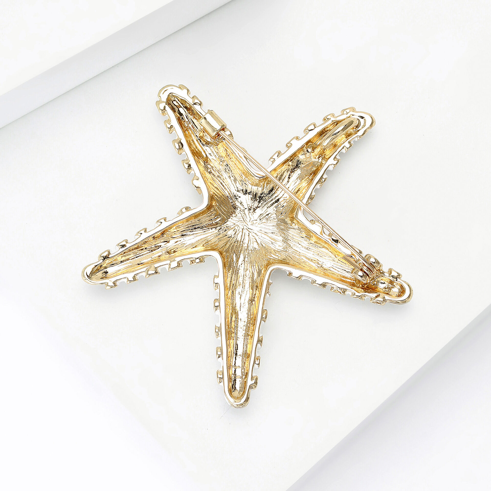 Luxurious Series Retro Oceanic Style Starfish Rhinestone Brooches h5 Picture3