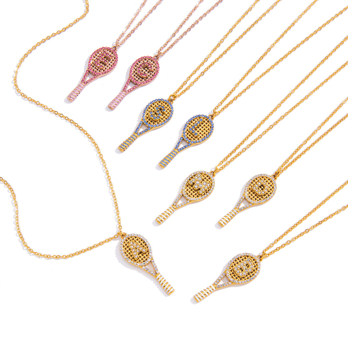 Collana con ciondolo da donna a forma di racchetta da tennis in acciaio inossidabile color oro impermeabile con zirconi. h5 Immagine5