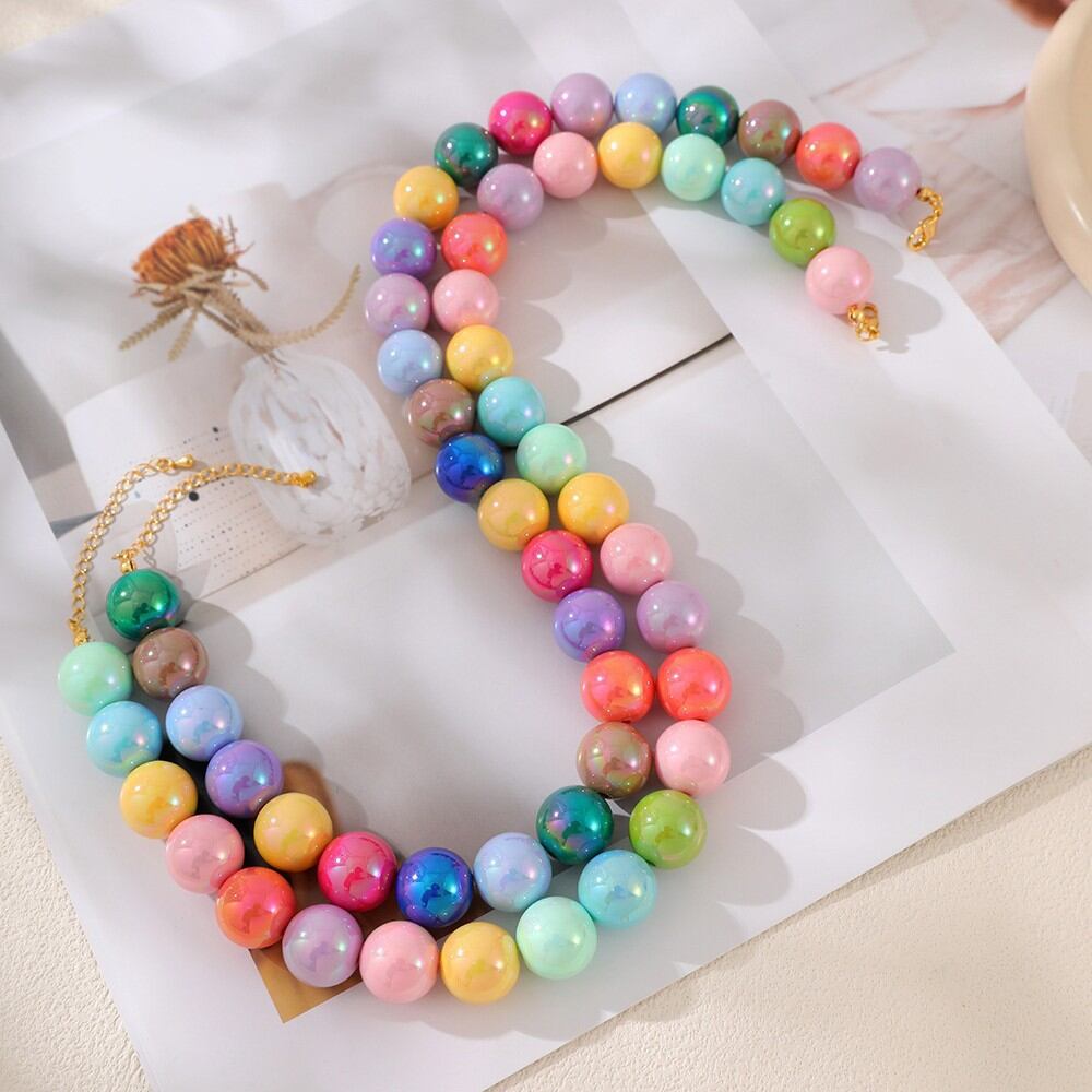 Romantic Series Sweet Beads Mixed Color Resin Women's Beaded Necklaces 2