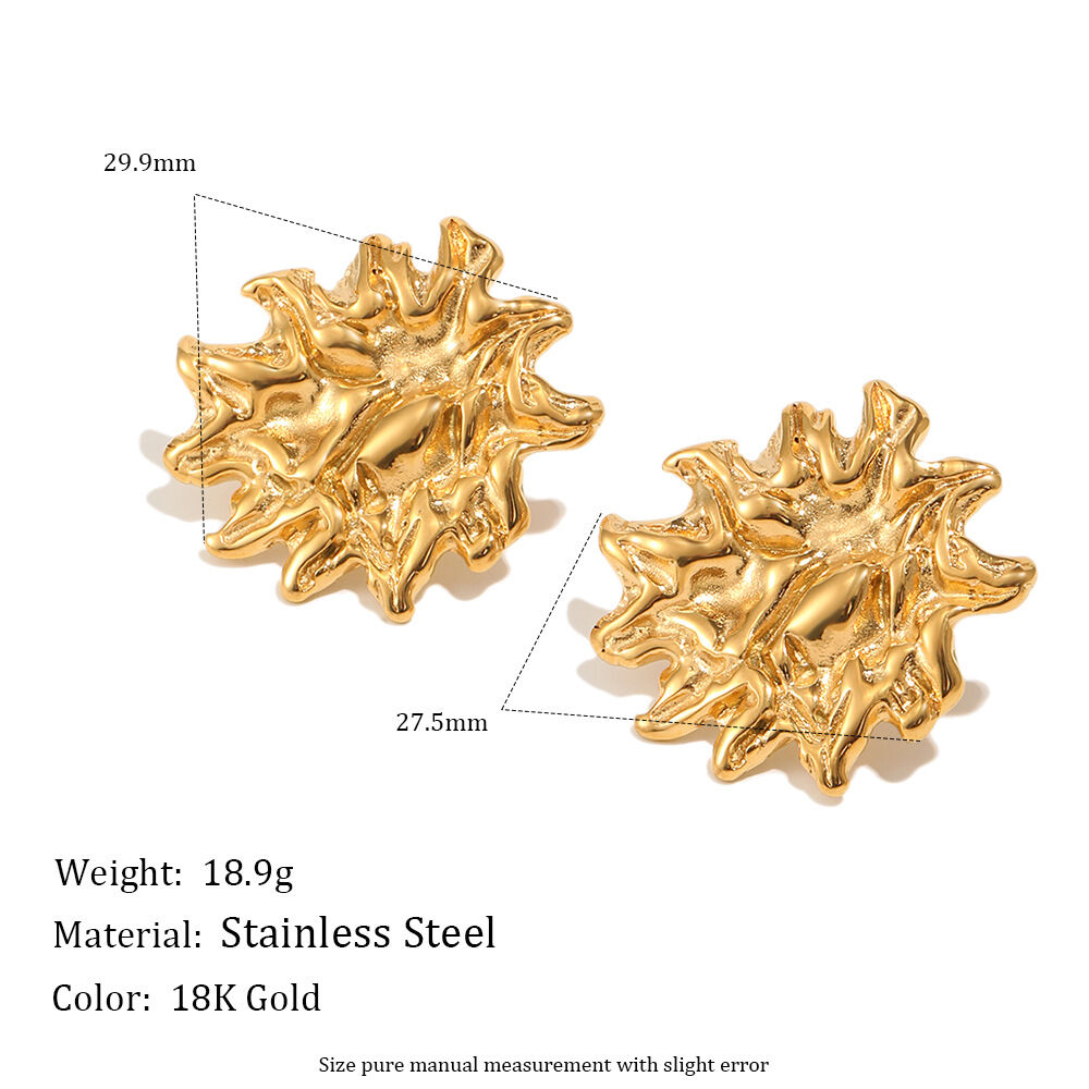 Luxuriöse Retro-Ohrstecker mit unregelmäßiger Blumenform, aus wasserfestem Edelstahl in Goldfarbe für Damen. h5 Bild4