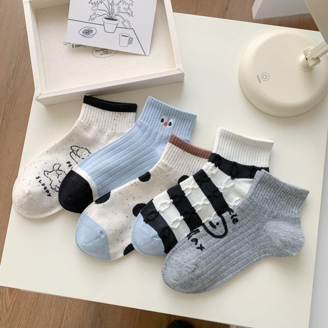 High Bounce Cute Cartoon Polka Dots Low Cut Socks Picture2