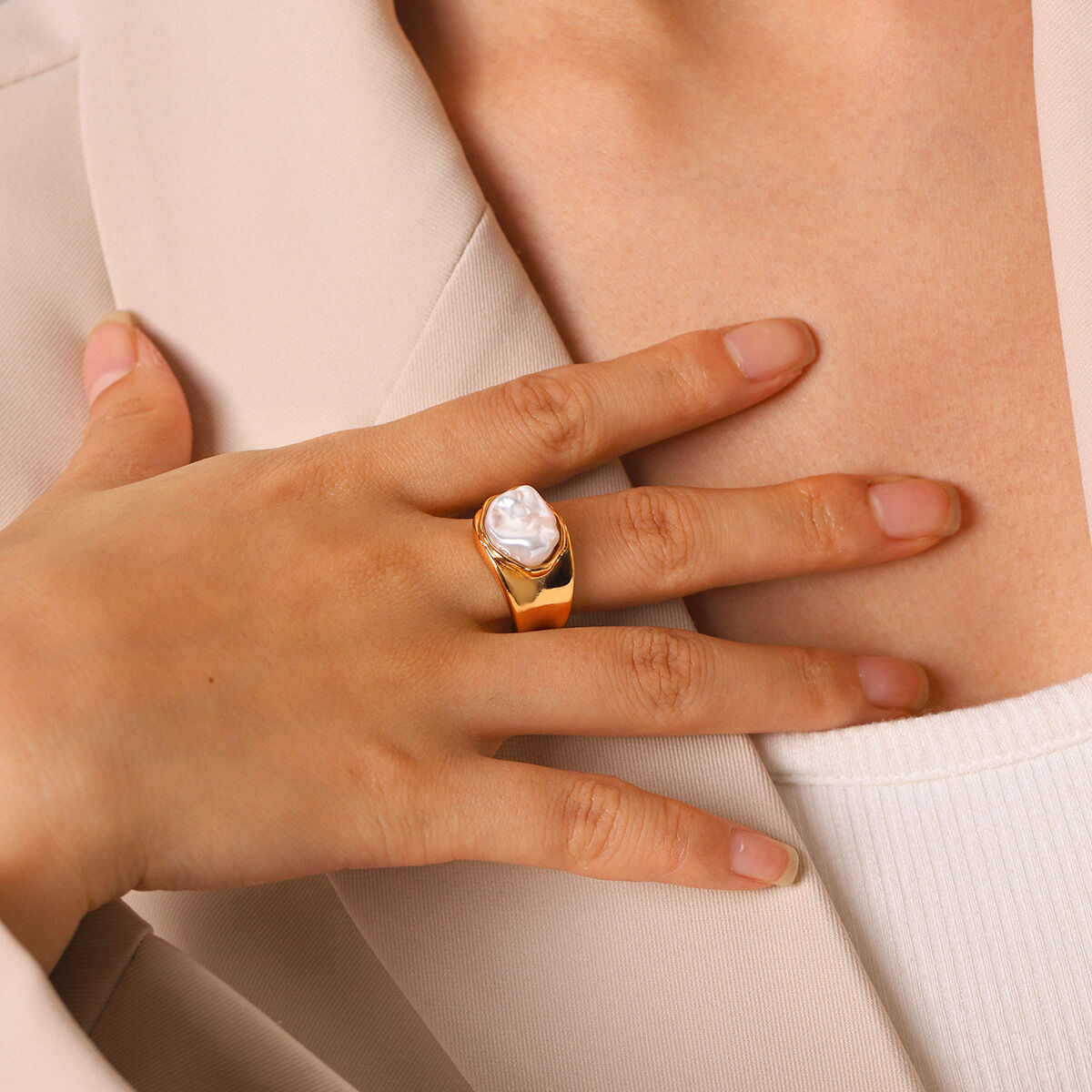 Simple Series Daily Irregular Shape Stainless Steel Waterproof   Gold Color  Pearl Women's Gemstone Rings h5 Picture3