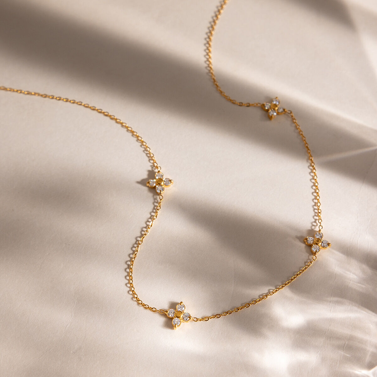 Simple Elegant Star Chain Stainless Steel Waterproof   Gold Color  Zircon Women's Necklaces Sets h5 Picture4
