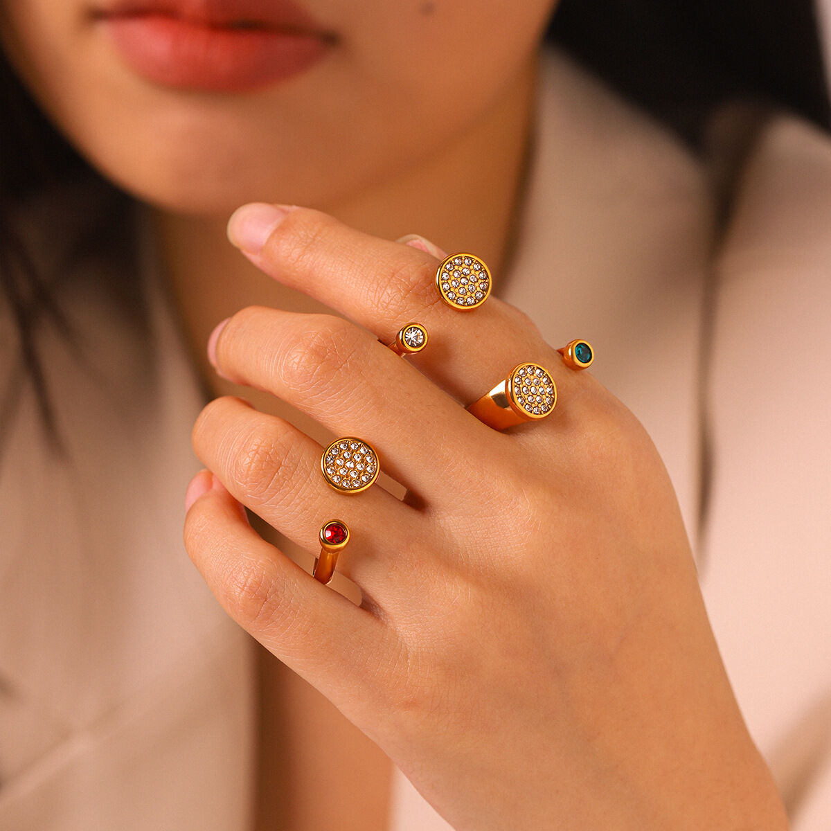 Simple  Daily Circle Lines Stainless Steel Waterproof   Gold Color  Zircon Women's Gemstone Rings h5 Picture3