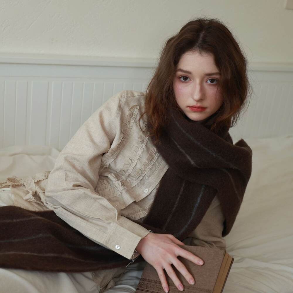Simple Serisi Günlük Düz Renk Püsküllü Çizgili Yün-Polyester Karışımı Kışlık Şallar Resim3