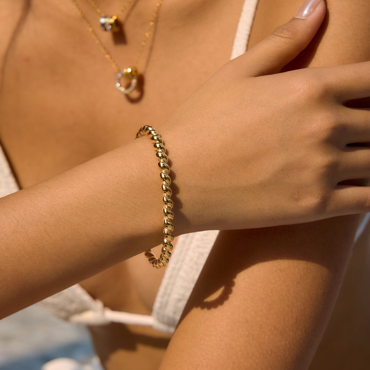 Luxurious Retro Twist Patchwork Chain Stainless Steel Waterproof Gold Color Zircon Women's Chain Bracelets h5 Picture2