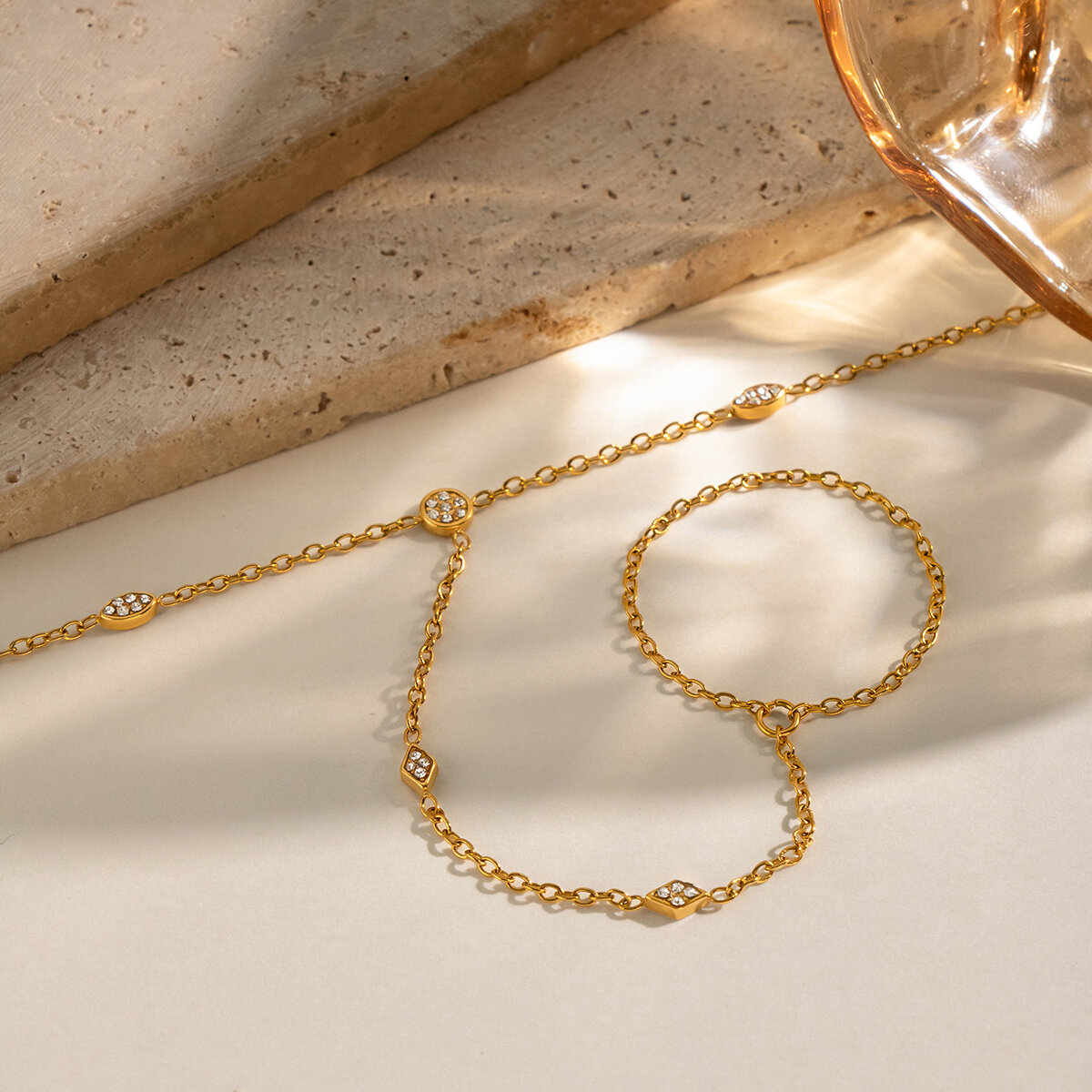 Stainless Steel Waterproof Gold Color Women's Hand Chain Picture4