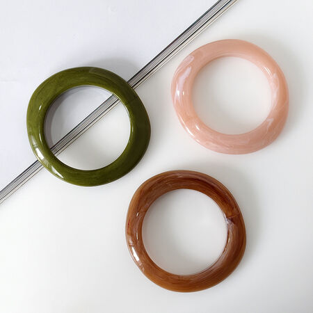 Simple Series Casual Irregular Shape Gradient Color Acrylic Women's Bangles