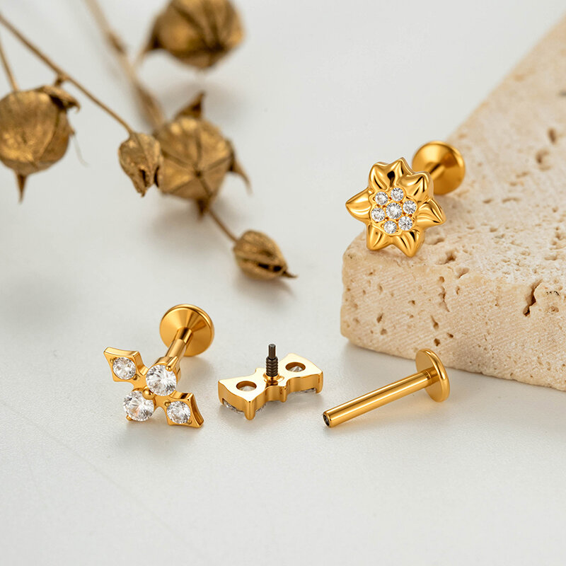 Simple Series Schleifenknoten-Stern-Ohrringe aus Titanlegierung in Goldfarbe mit Zirkonia für Damen h5 Bild3