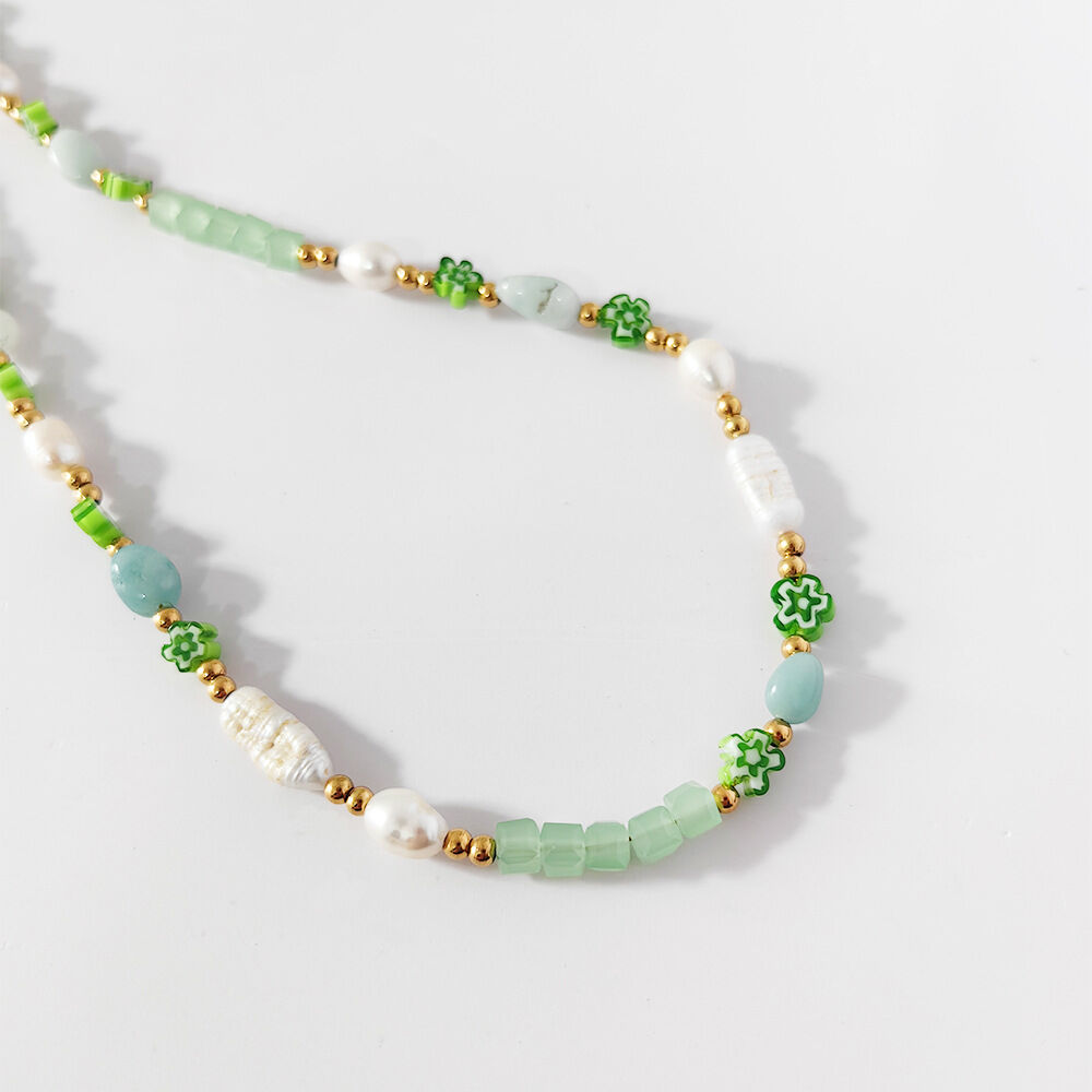 Simple Series Sweet Flower Beads Artificial Pearls Women's Beaded Necklaces Picture2