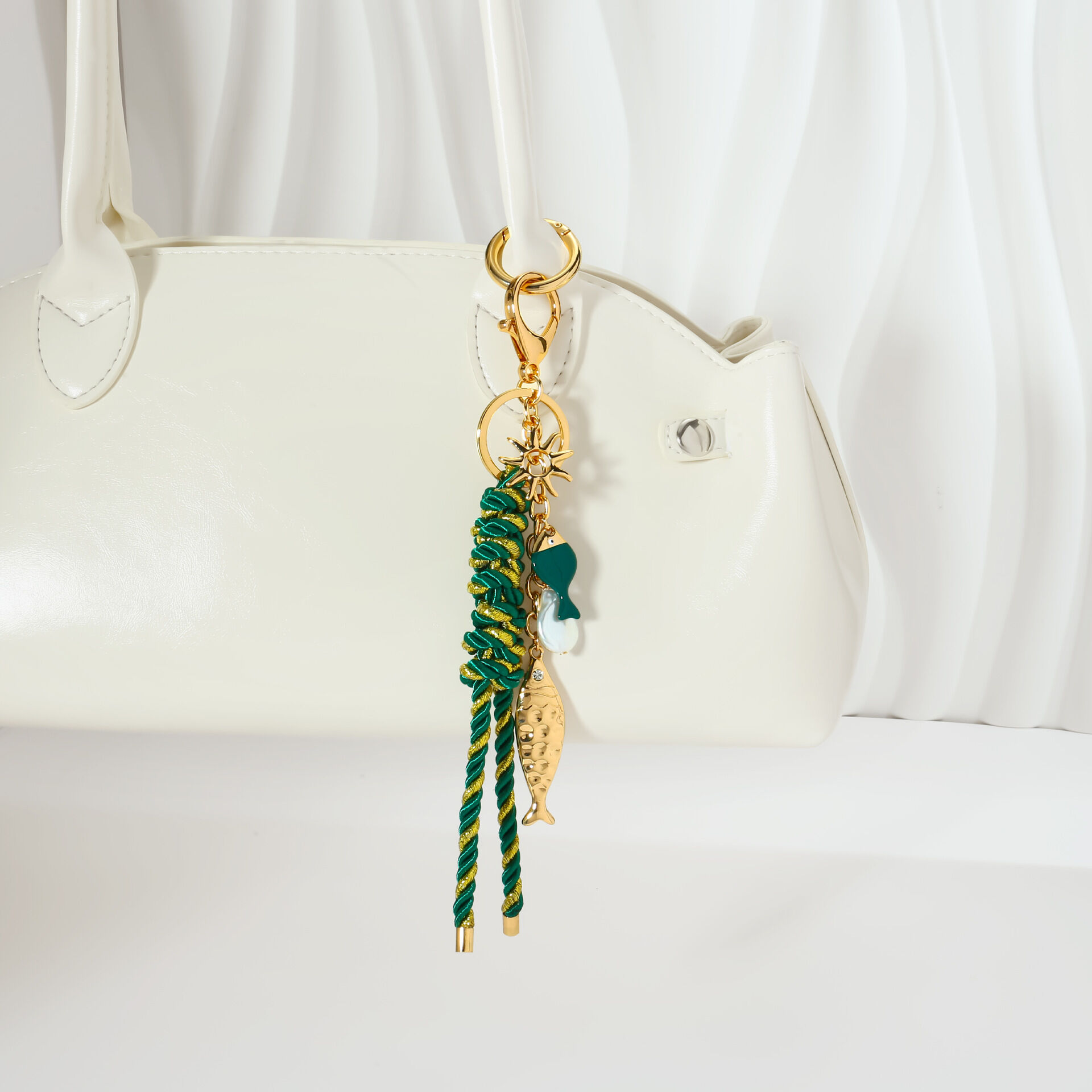 Simple Series Casual Oceanic Style Mixed Color Woven Fish Braided Rope Keychain 2